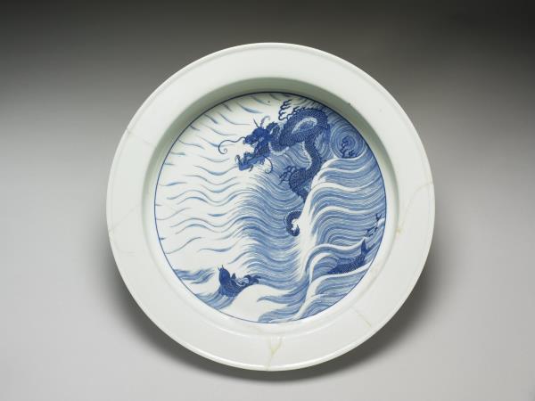 青花魚龍圖折沿洗