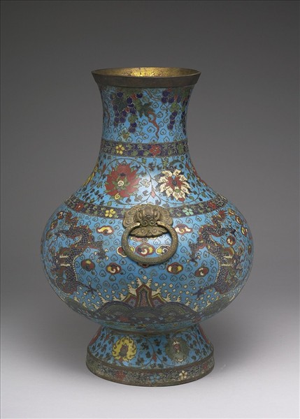 掐絲琺瑯鋪首銜環尊