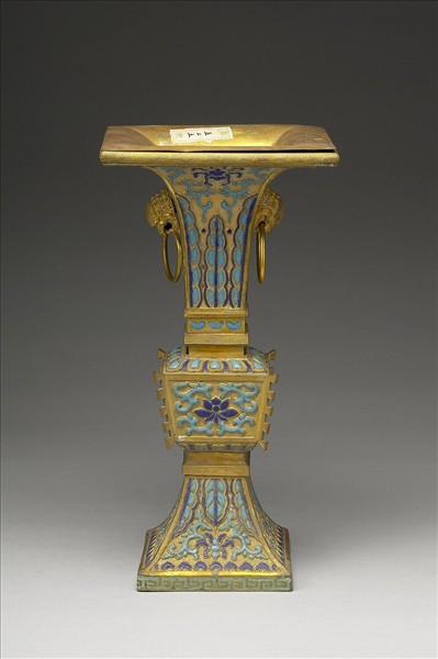 內填琺瑯方觚（五供）