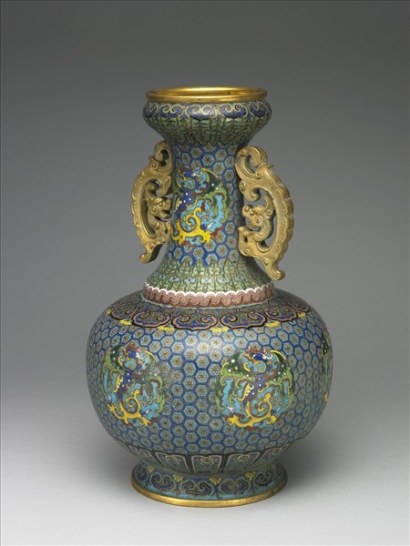 掐絲琺瑯雙耳瓶