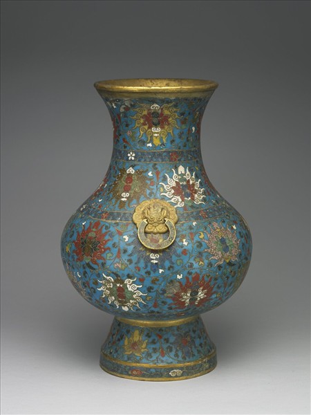 掐絲琺瑯鋪首銜環尊