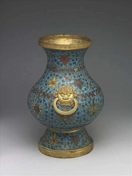 掐絲琺瑯鋪首銜環尊