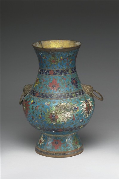 掐絲琺瑯鋪首銜環尊