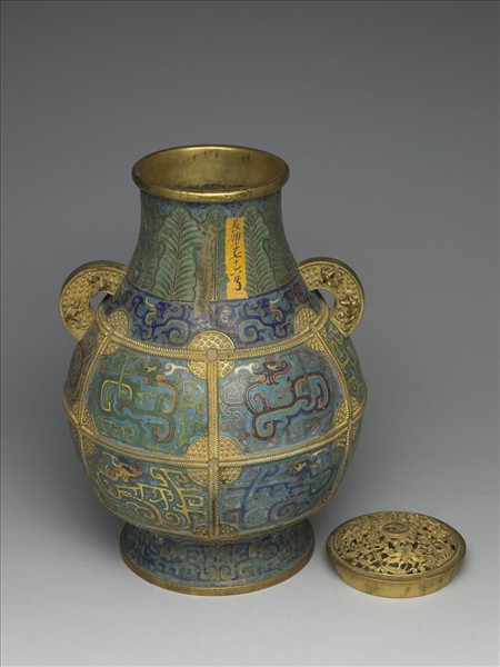 掐絲琺瑯雙耳尊