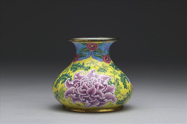 銅胎畫琺瑯石榴罐