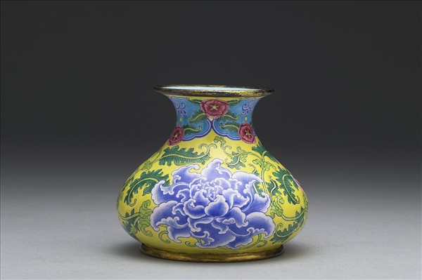 銅胎畫琺瑯石榴罐