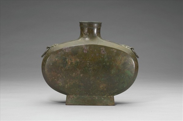 鋪首銜環扁壺