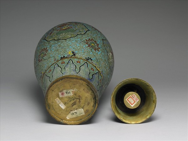 掐絲琺瑯梅瓶蓋罐