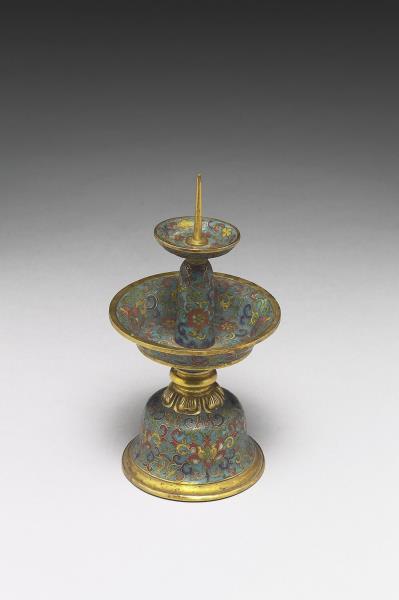掐絲琺瑯燭台