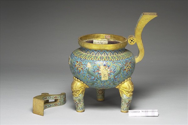 掐絲琺瑯番蓮紋爐（五供）