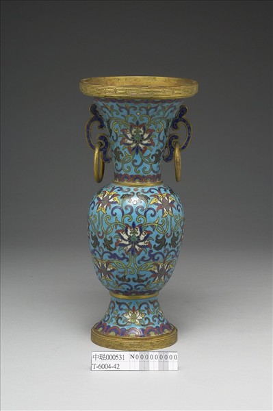 掐絲琺瑯瓶（五供）