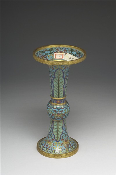 掐絲琺瑯觚形瓶