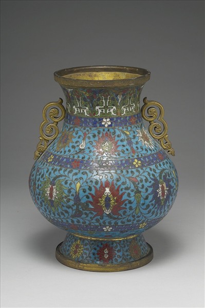 掐絲琺瑯雙耳瓶