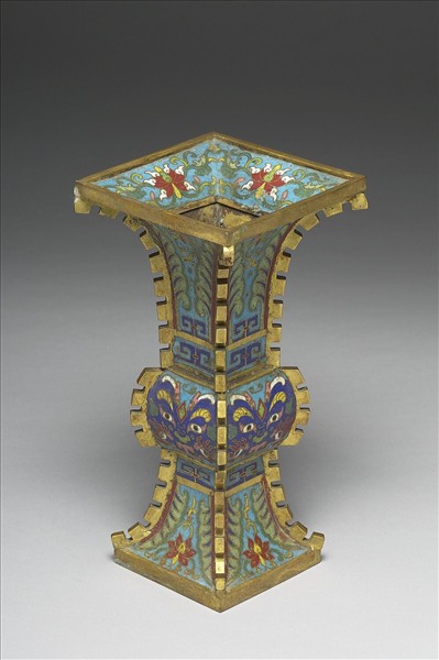 掐絲琺瑯瓶（五供）