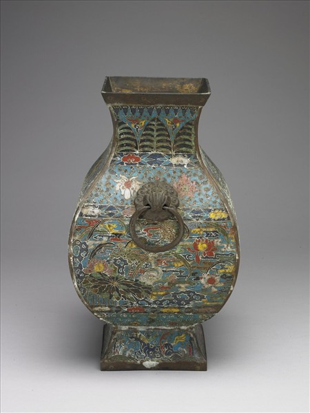 掐絲琺瑯尊式方瓶