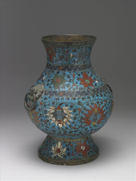 掐絲琺瑯獸耳雙環尊式瓶