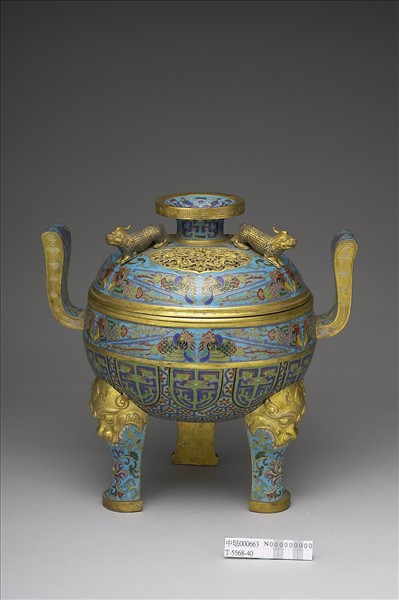 掐絲琺瑯鼎式爐