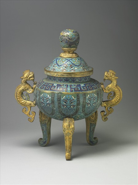 掐絲琺瑯三足爐