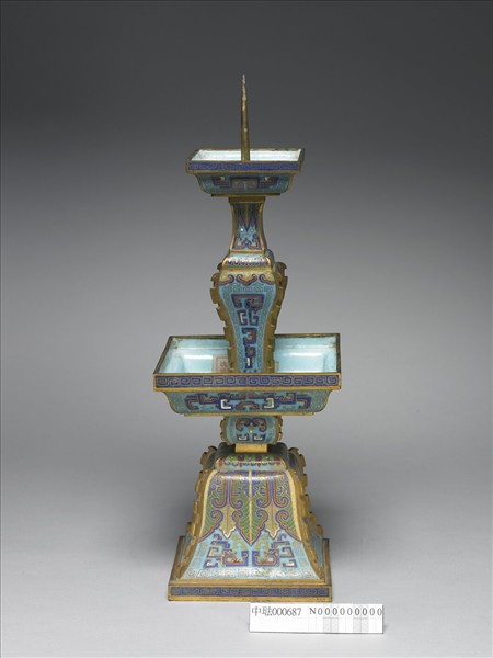 掐絲琺瑯燭台(五供)