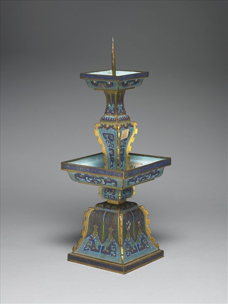 掐絲琺瑯燭台(五供)