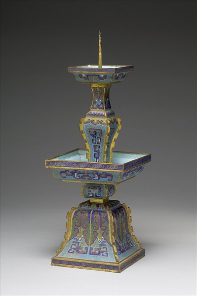 掐絲琺瑯燭台（五供）