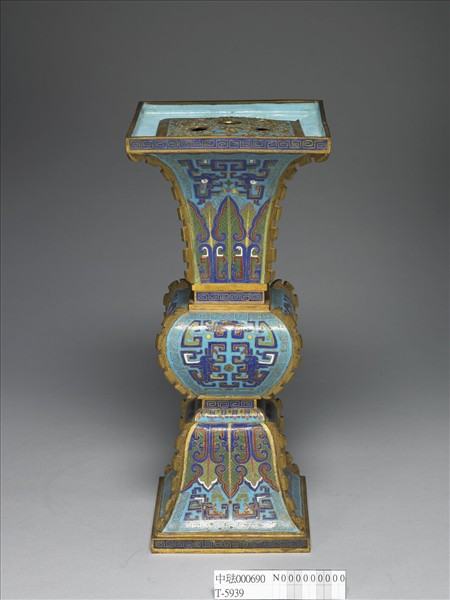 掐絲琺瑯觚形方瓶（五供）