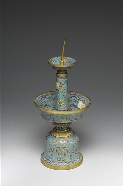 掐絲琺瑯燭台（五供）