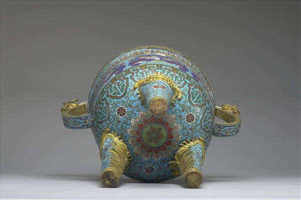 掐絲琺瑯雙耳鼎