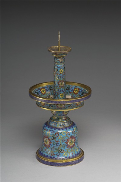 掐絲琺瑯燭台（五供）