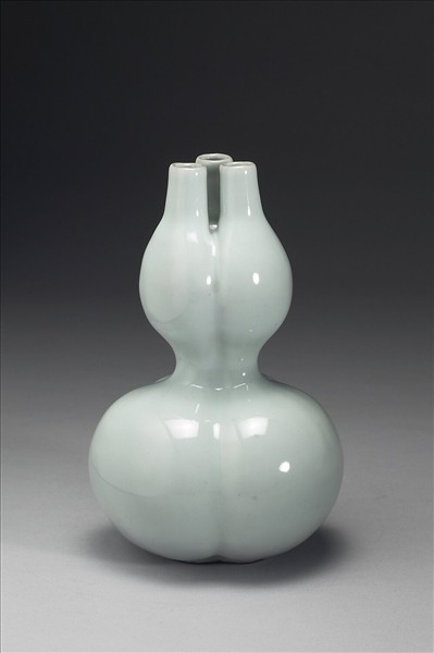 冬青釉三連葫蘆瓶