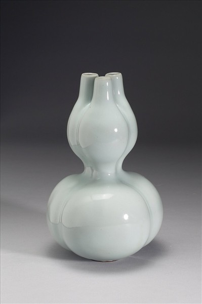 冬青釉三連葫蘆瓶