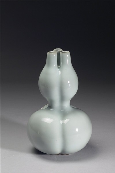 冬青釉三連葫蘆瓶