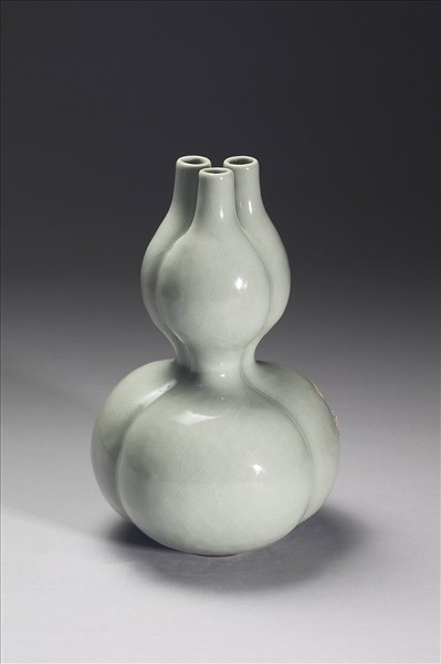 冬青釉三連葫蘆瓶