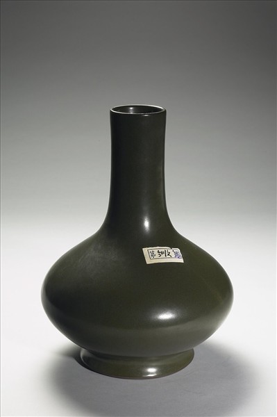 茶葉末釉長頸瓶