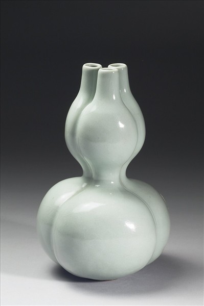 冬青釉三連葫蘆瓶