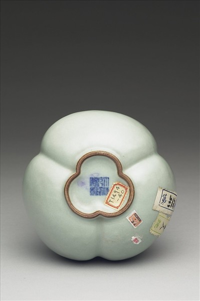 冬青釉三連葫蘆瓶