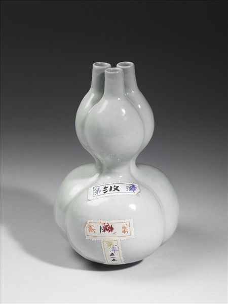 冬青釉三連葫蘆瓶