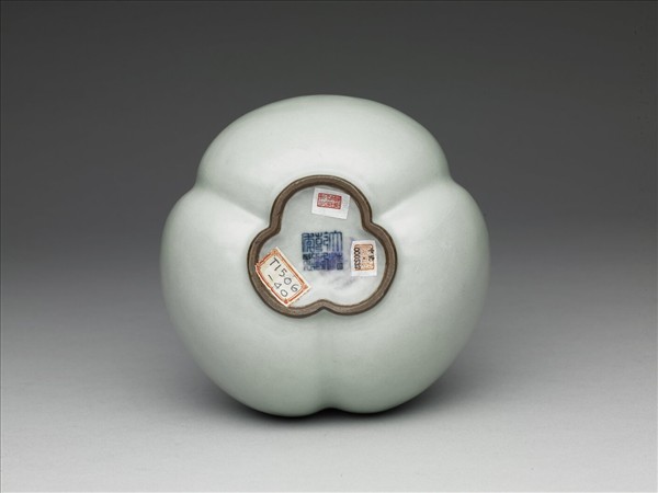 冬青釉三連葫蘆瓶