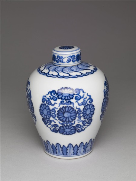 青花菊花紋蓋罐