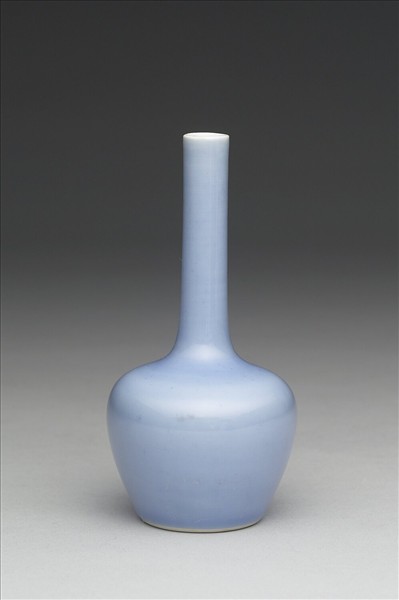 天藍釉瓶