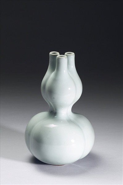 冬青釉三連葫蘆瓶