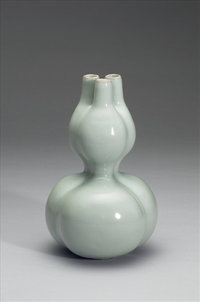 冬青釉三連葫蘆瓶