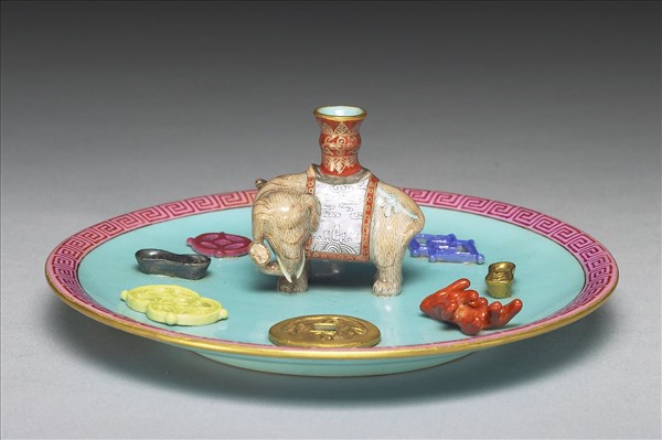 粉彩綠地太平有象香插