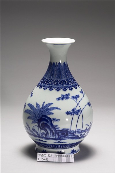 青花芭蕉紋玉壺春瓶