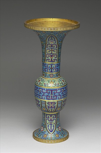 掐絲琺瑯觚形瓶（五供）