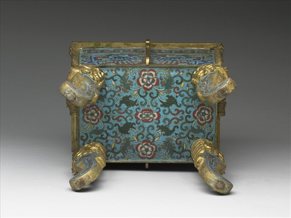 掐絲琺瑯鼎式爐（五供）