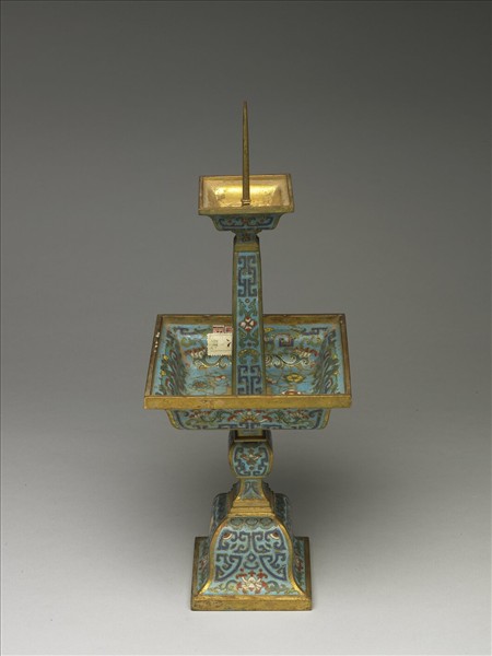 掐絲琺瑯燭台（五供）