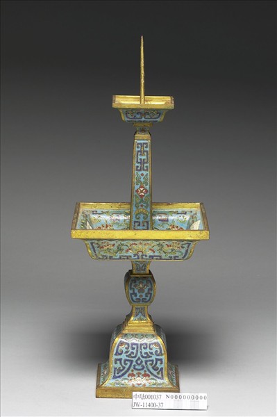 掐絲琺瑯燭台（五供）