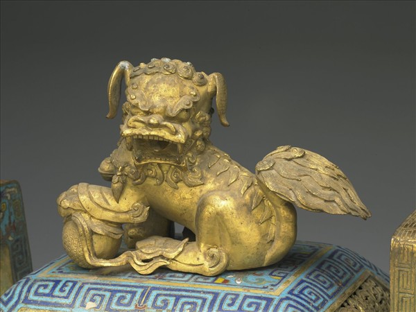 掐絲琺瑯鼎式爐（五供）