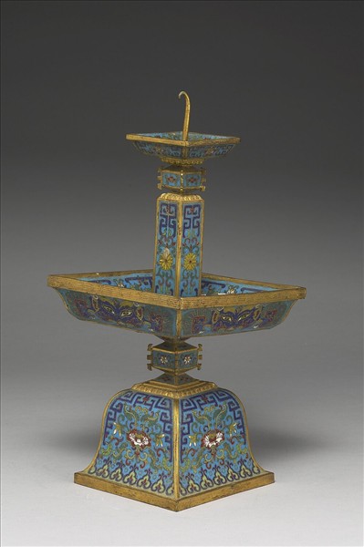 掐絲琺瑯燭台（五供）